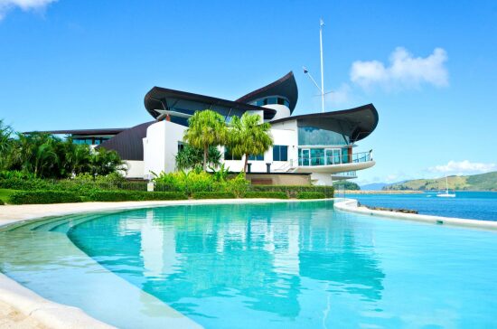 Yacht Club